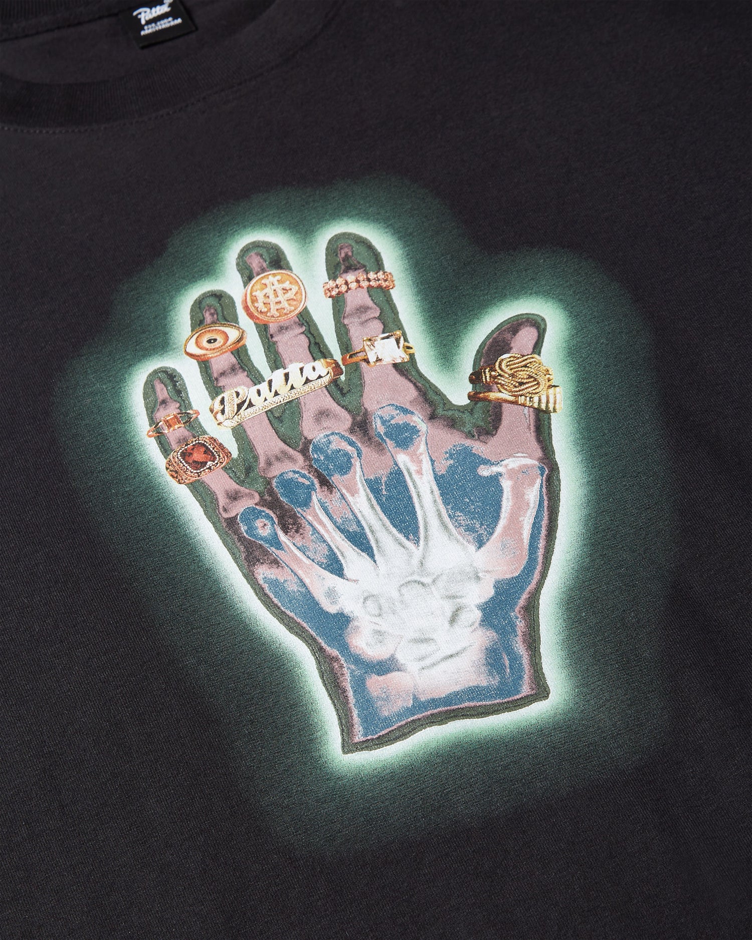 Patta Healing Hands T-Shirt (Black)