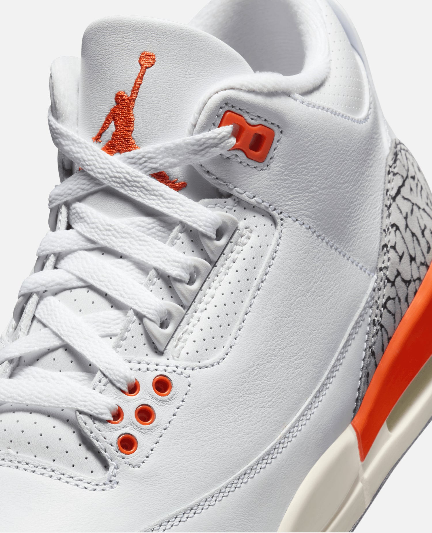 Nike WMNS Air Jordan 3 Retro SP (White/Cosmic Clay-Sail-Cement Grey)