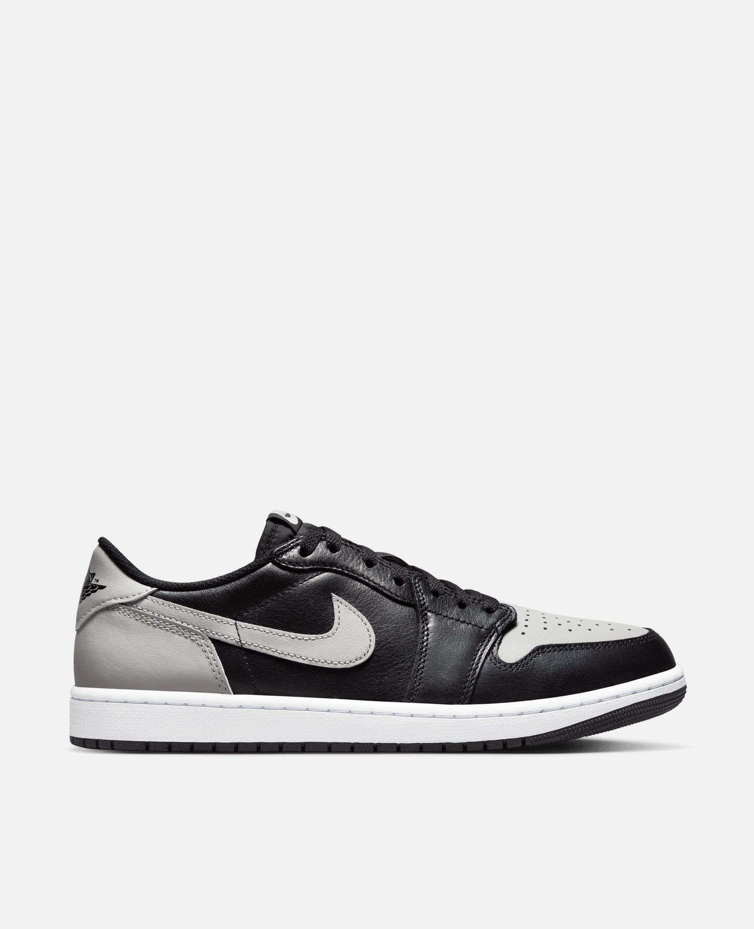 Nike Air Jordan 1 Low OG (Black/Medium Grey-Whit)