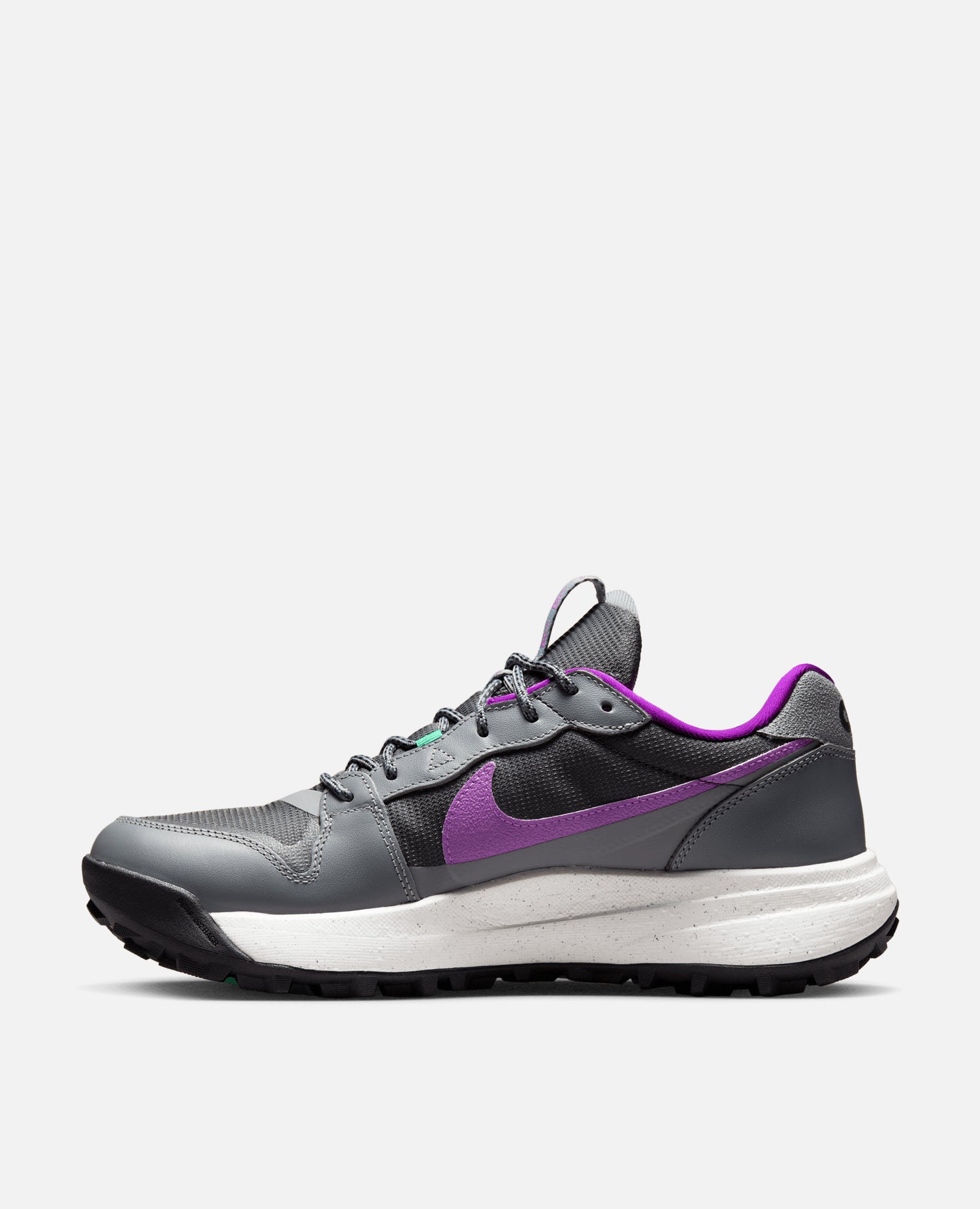 Nike ACG Lowcate (Smoke Grey/Dk Smoke Grey-Vivid Purple)