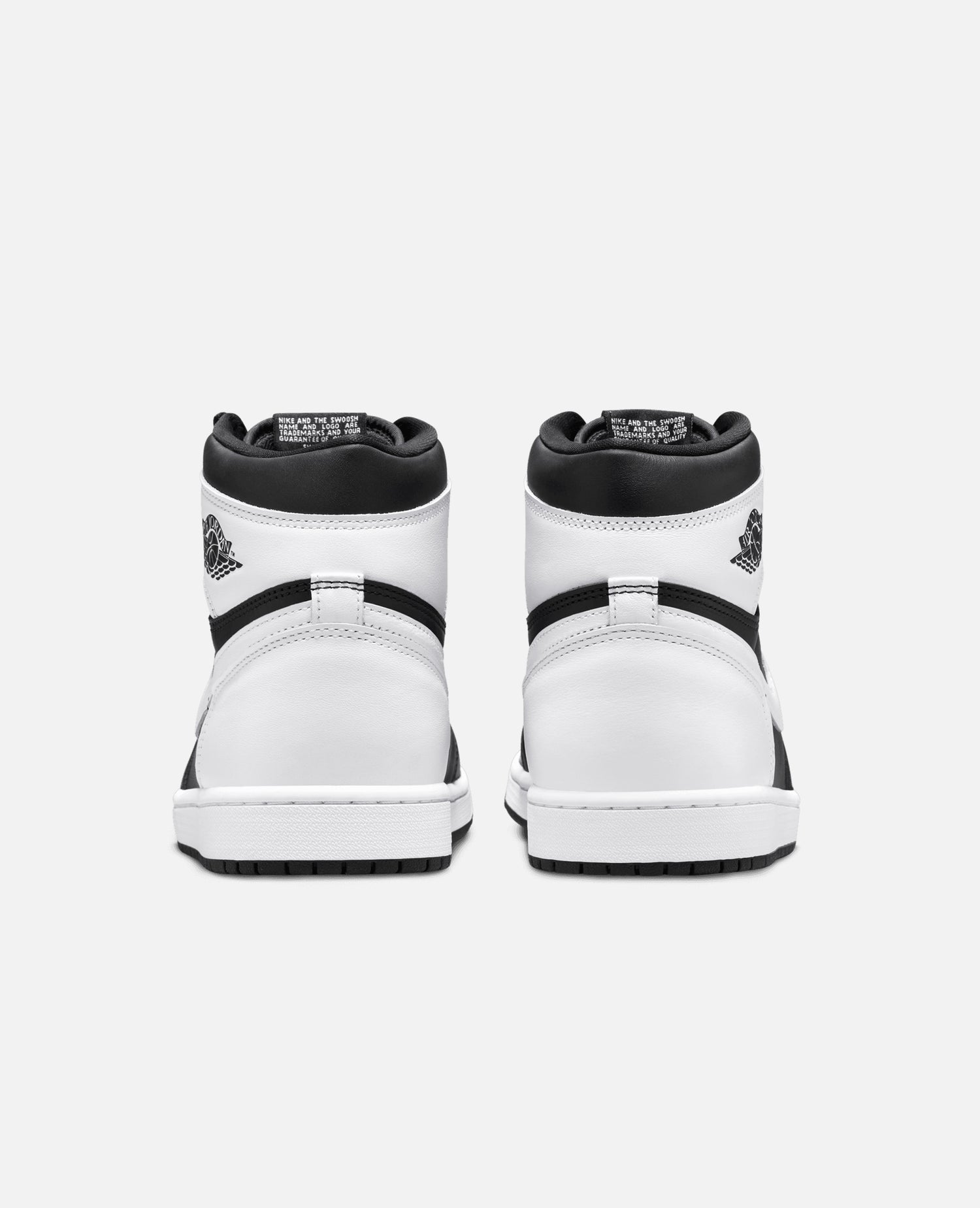 Nike Air Jordan 1 Retro High OG (Nero/Bianco-Bianco)
