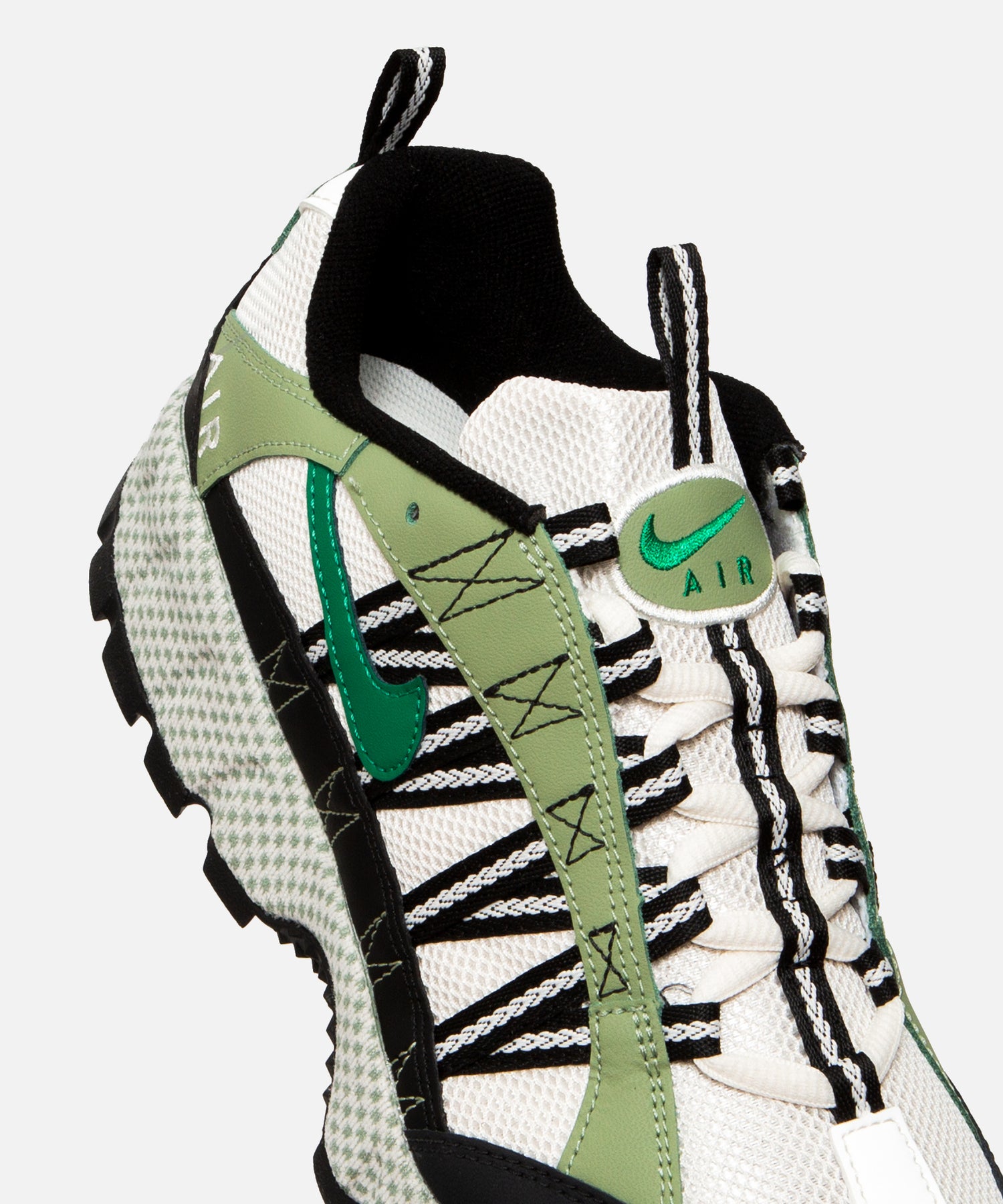 Nike Air Humara QS (Oil Green/Malachite-Phantom-Light Bone)
