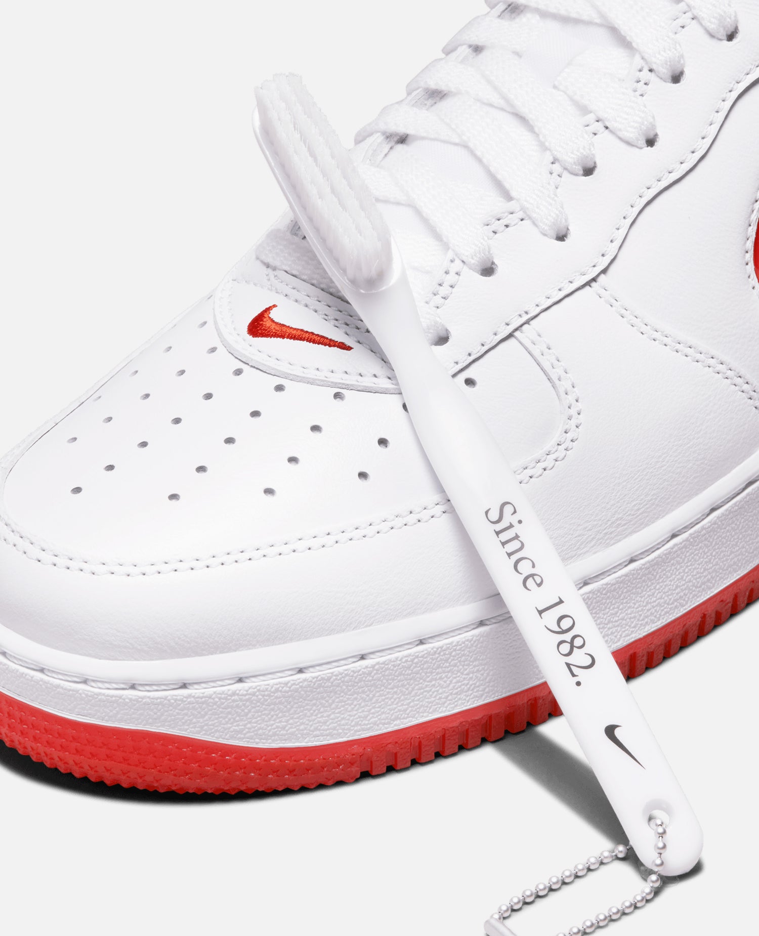Nike Air Force 1 Low Retro (White/University Red)