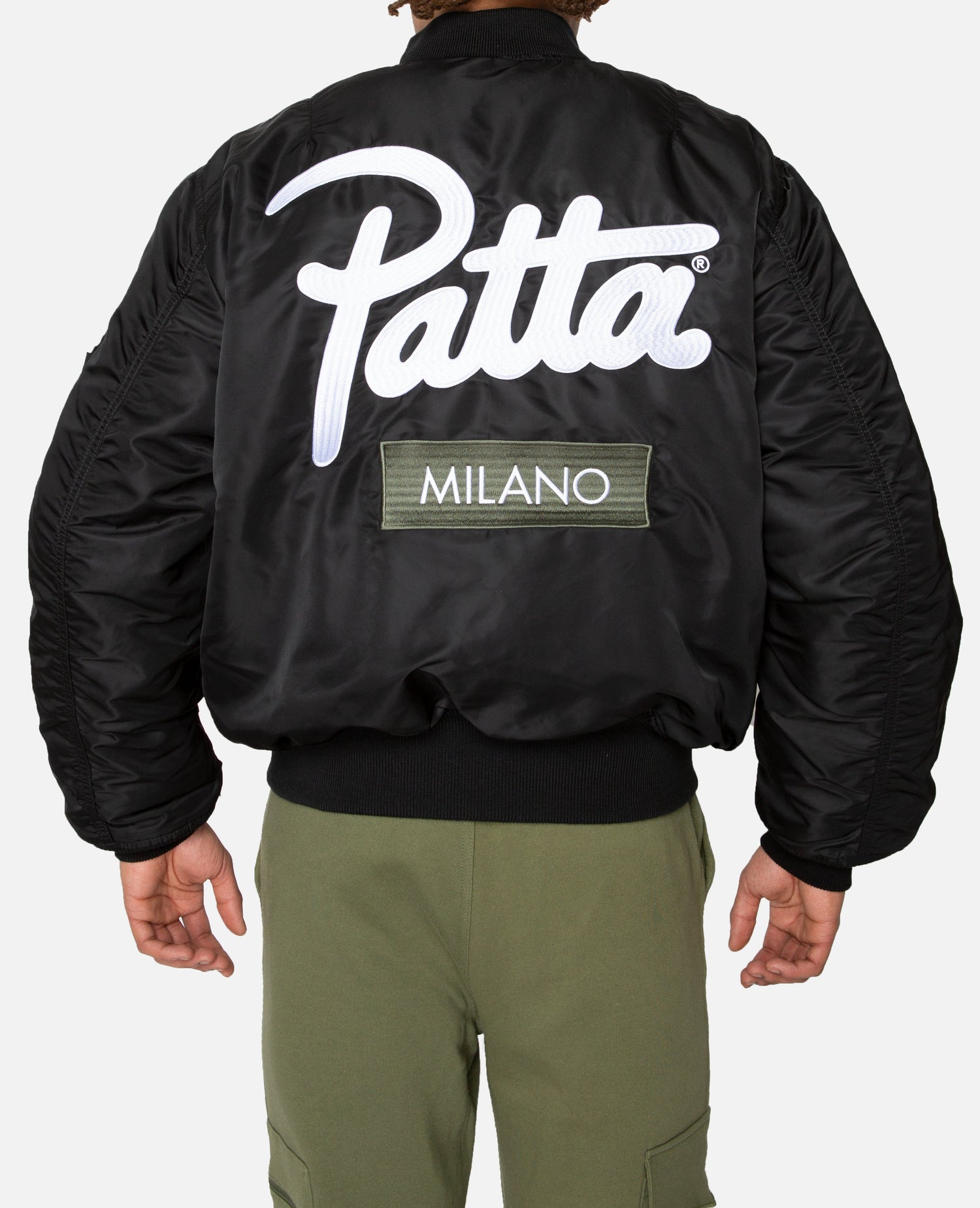 Esclusiva del negozio: Giacca Patta x Alpha Industries MA-1 Milano (nero/salvia)